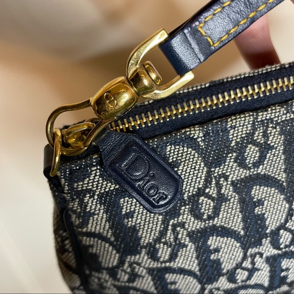 Authentic Dior Saddle bag - Picture 5 of 7